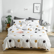 Load image into Gallery viewer, Red strawberries Bedding Sets 100% cotton Bed Linen Duvet Cover Bed Sheet/fitted sheet Pillowcase/bed Sets queen king size 4pcs