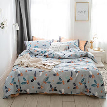 Load image into Gallery viewer, Red strawberries Bedding Sets 100% cotton Bed Linen Duvet Cover Bed Sheet/fitted sheet Pillowcase/bed Sets queen king size 4pcs
