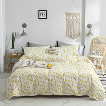 Load image into Gallery viewer, Red strawberries Bedding Sets 100% cotton Bed Linen Duvet Cover Bed Sheet/fitted sheet Pillowcase/bed Sets queen king size 4pcs
